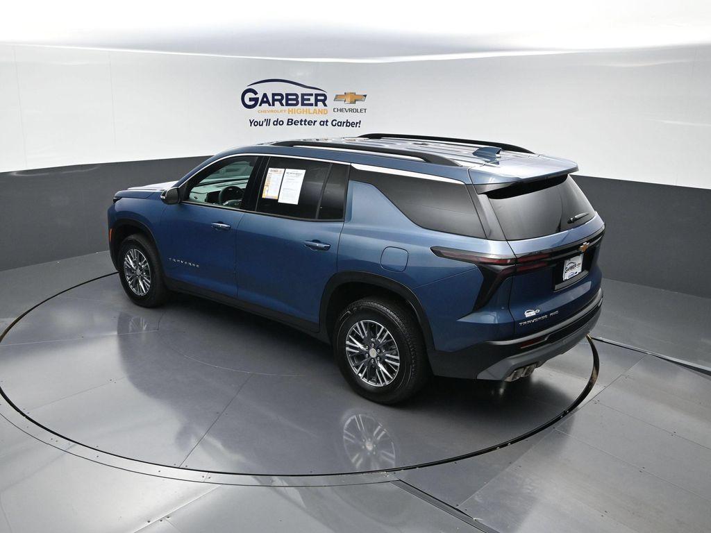 used 2026 Chevrolet Traverse car, priced at $43,176
