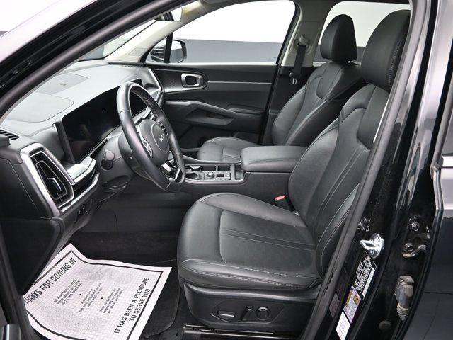 used 2025 Kia Sorento car, priced at $34,192