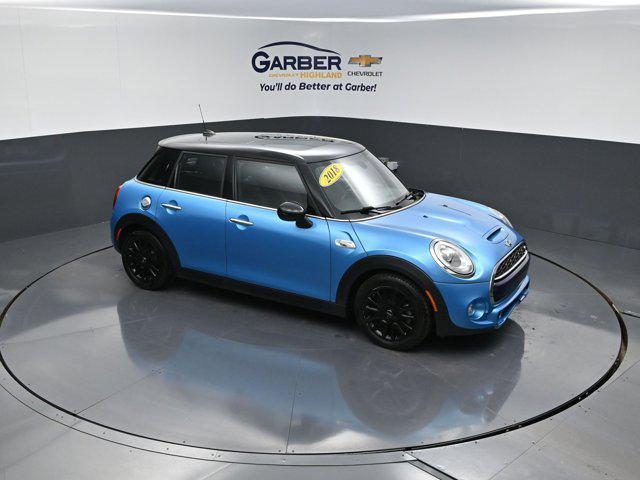 used 2018 MINI Hardtop car, priced at $14,956