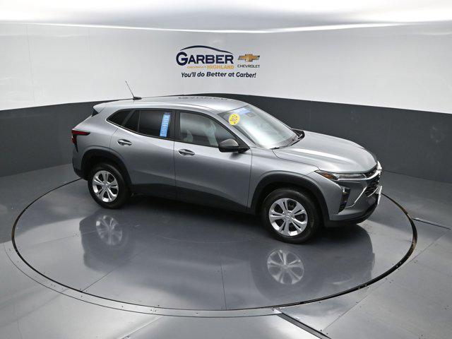 used 2024 Chevrolet Trax car, priced at $20,982