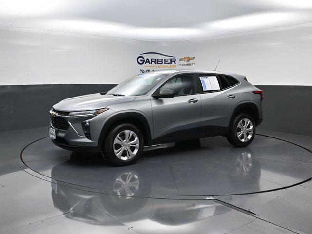 used 2024 Chevrolet Trax car, priced at $20,982