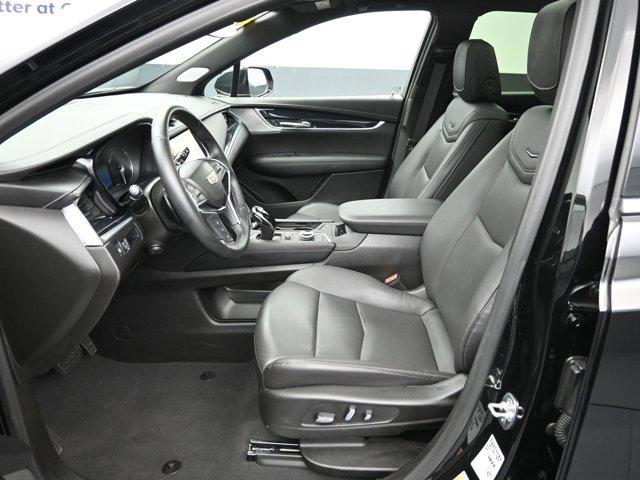 used 2025 Cadillac XT5 car, priced at $38,285