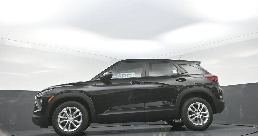 new 2026 Chevrolet TrailBlazer car, priced at $24,895
