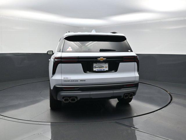 new 2026 Chevrolet Traverse car, priced at $47,985