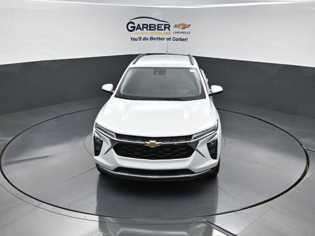new 2026 Chevrolet Trax car, priced at $23,668