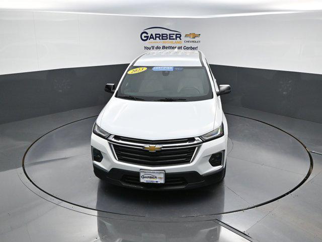 used 2023 Chevrolet Traverse car, priced at $25,992