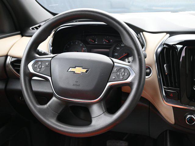 used 2023 Chevrolet Traverse car, priced at $25,992