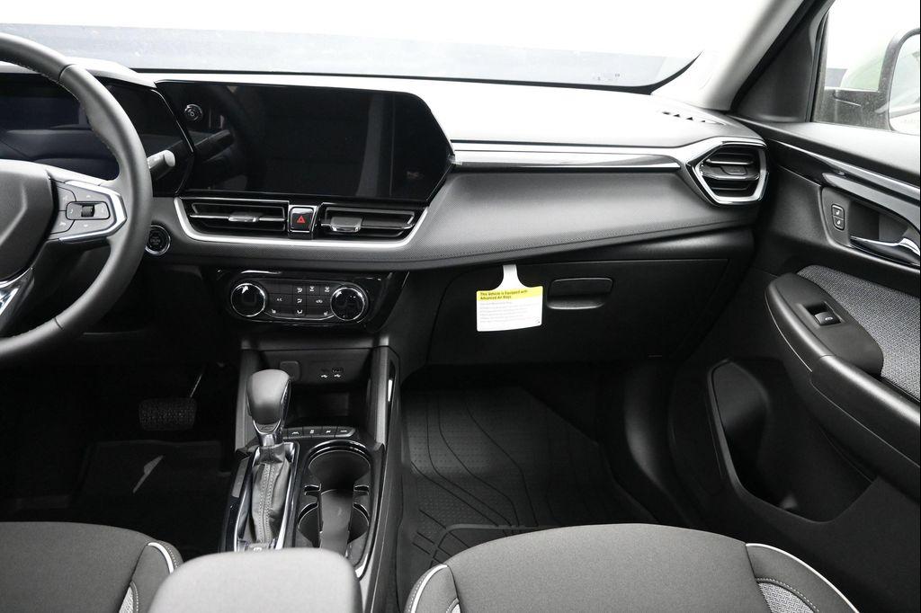 new 2026 Chevrolet TrailBlazer car, priced at $28,195