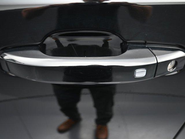 used 2024 Chevrolet Silverado 1500 car, priced at $39,692