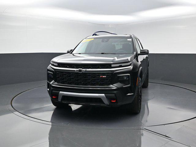 used 2024 Chevrolet Traverse car, priced at $45,251