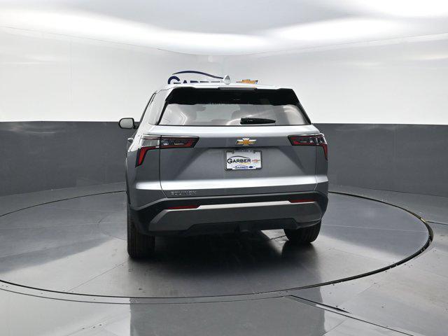 new 2026 Chevrolet Equinox car, priced at $29,618