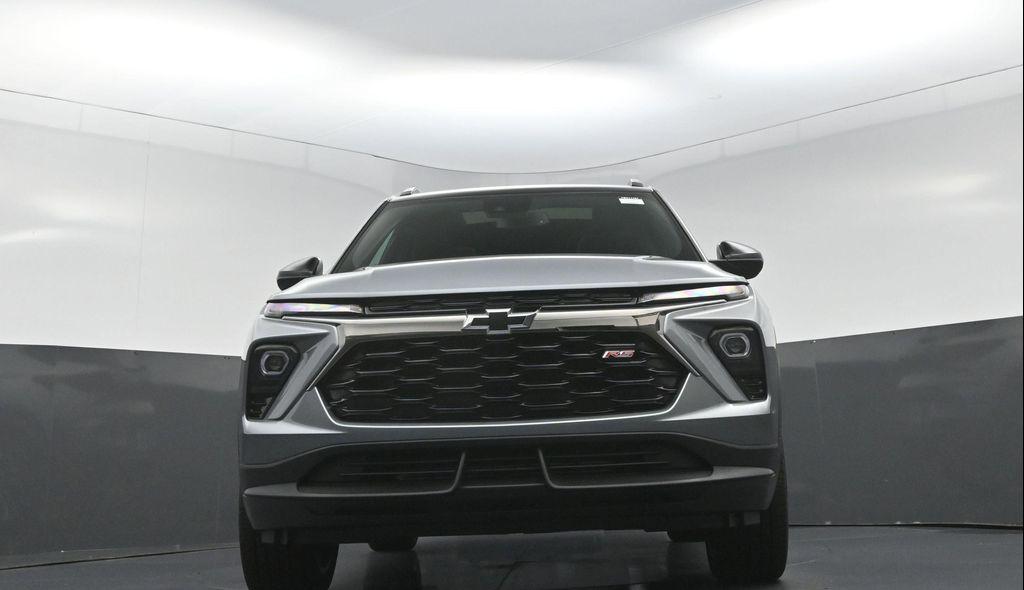 new 2026 Chevrolet TrailBlazer car, priced at $33,290