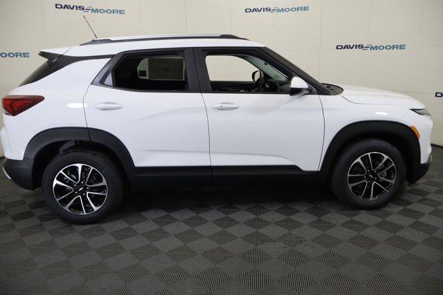 new 2026 Chevrolet TrailBlazer car, priced at $29,175