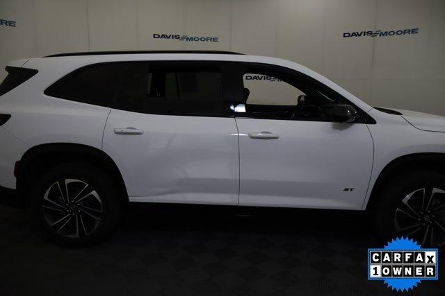 used 2025 Buick Enclave car, priced at $37,937