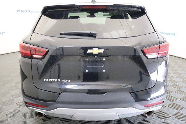 used 2025 Chevrolet Blazer car, priced at $28,995