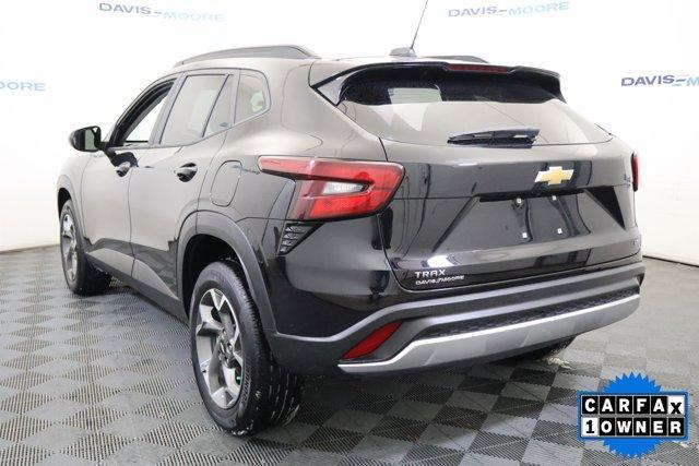 used 2025 Chevrolet Trax car, priced at $21,760