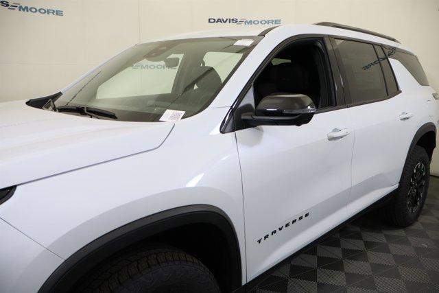 new 2026 Chevrolet Traverse car, priced at $57,475