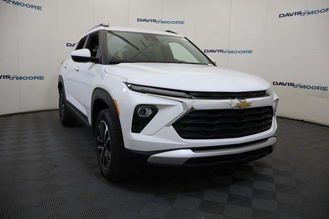 new 2026 Chevrolet TrailBlazer car, priced at $29,285