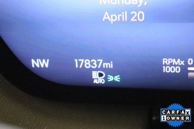 used 2025 Buick Enclave car, priced at $37,598