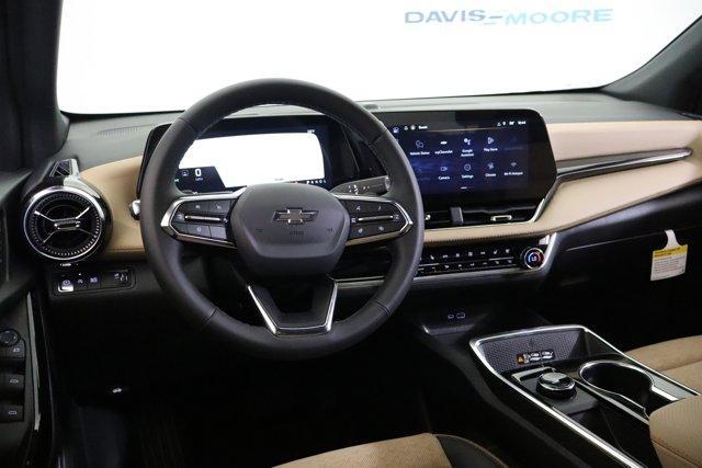 new 2026 Chevrolet Equinox car, priced at $38,985