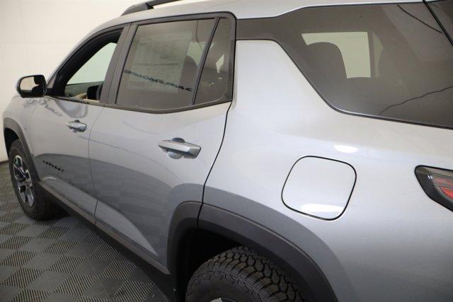 new 2026 Chevrolet Equinox car, priced at $38,985