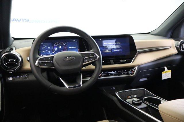 new 2026 Chevrolet Equinox car, priced at $39,785