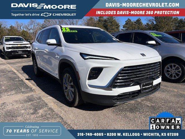 used 2025 Buick Enclave car, priced at $35,595