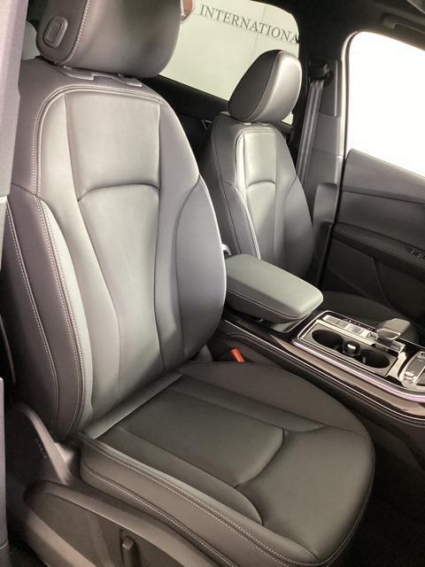 new 2026 Audi Q7 car, priced at $70,990