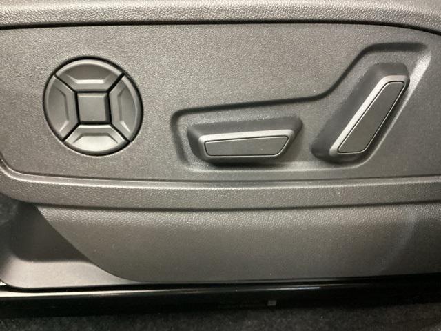 new 2025 Audi Q5 car, priced at $57,686