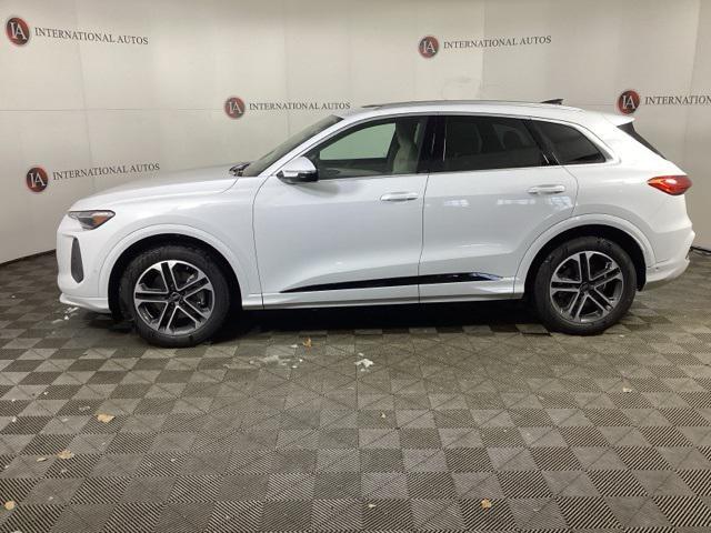 new 2025 Audi Q5 car, priced at $64,100