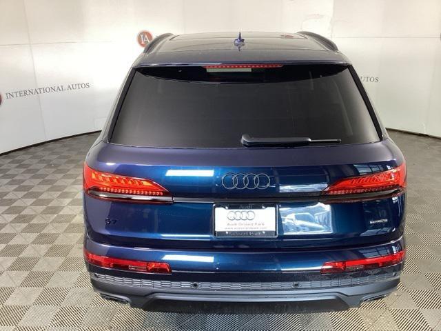 new 2026 Audi Q7 car, priced at $71,455