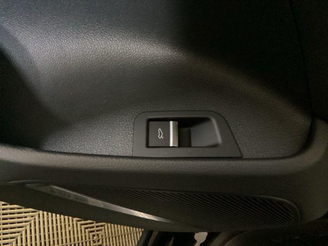 new 2025 Audi Q8 car, priced at $84,248