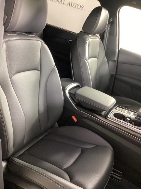 used 2025 Audi Q7 car, priced at $53,999