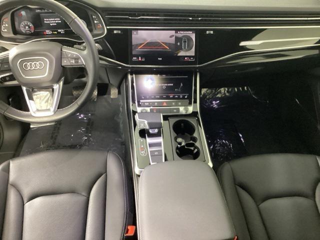 used 2025 Audi Q7 car, priced at $53,999