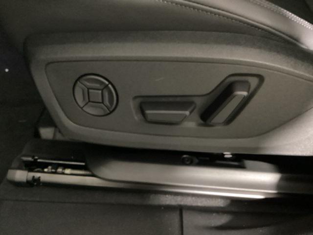 new 2025 Audi Q3 car, priced at $43,047