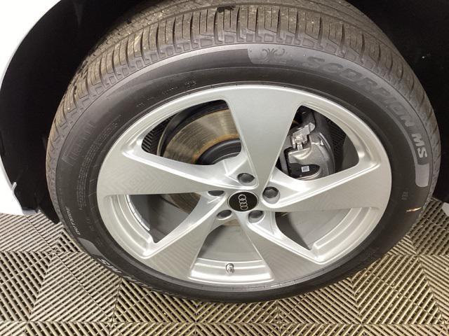 new 2025 Audi Q5 car, priced at $60,732