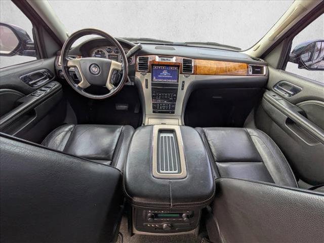 used 2014 Cadillac Escalade ESV car, priced at $18,219