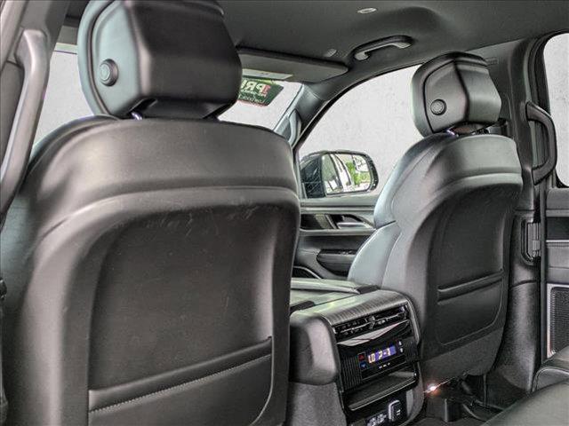 used 2024 Jeep Wagoneer L car, priced at $35,312