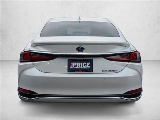 used 2021 Lexus ES 300h car, priced at $31,029