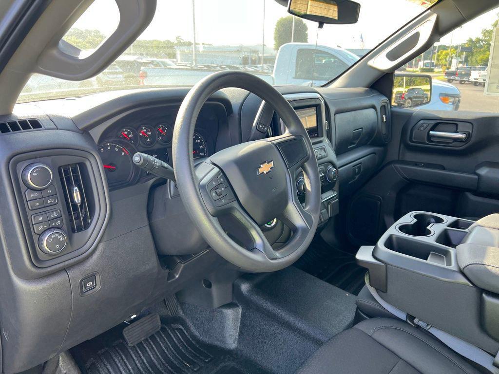 new 2025 Chevrolet Silverado 1500 car, priced at $41,339