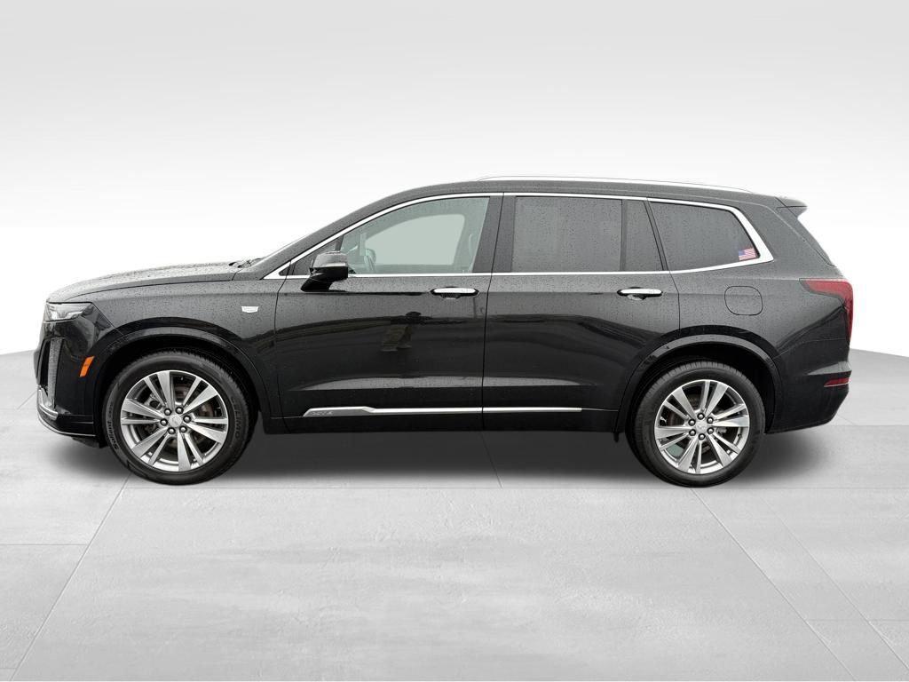 used 2024 Cadillac XT6 car, priced at $39,921