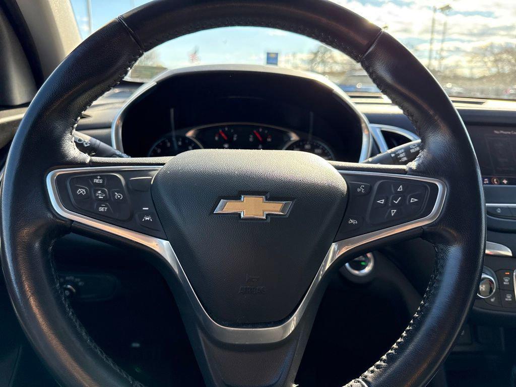 used 2022 Chevrolet Equinox car, priced at $21,523