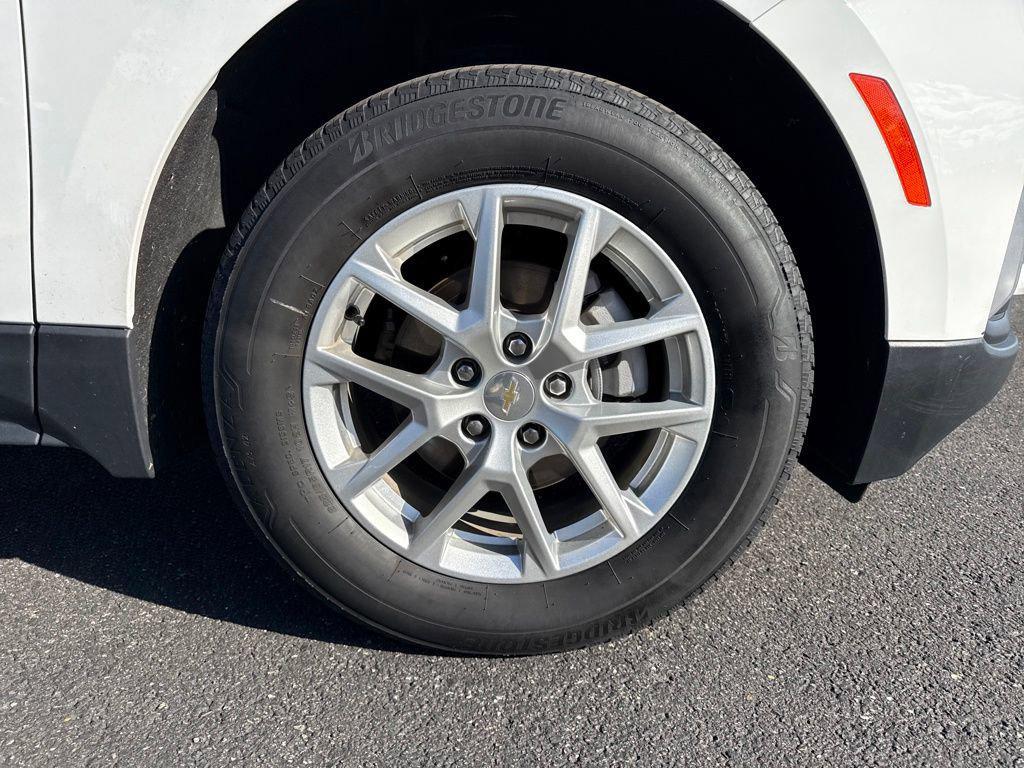 used 2022 Chevrolet Equinox car, priced at $21,523