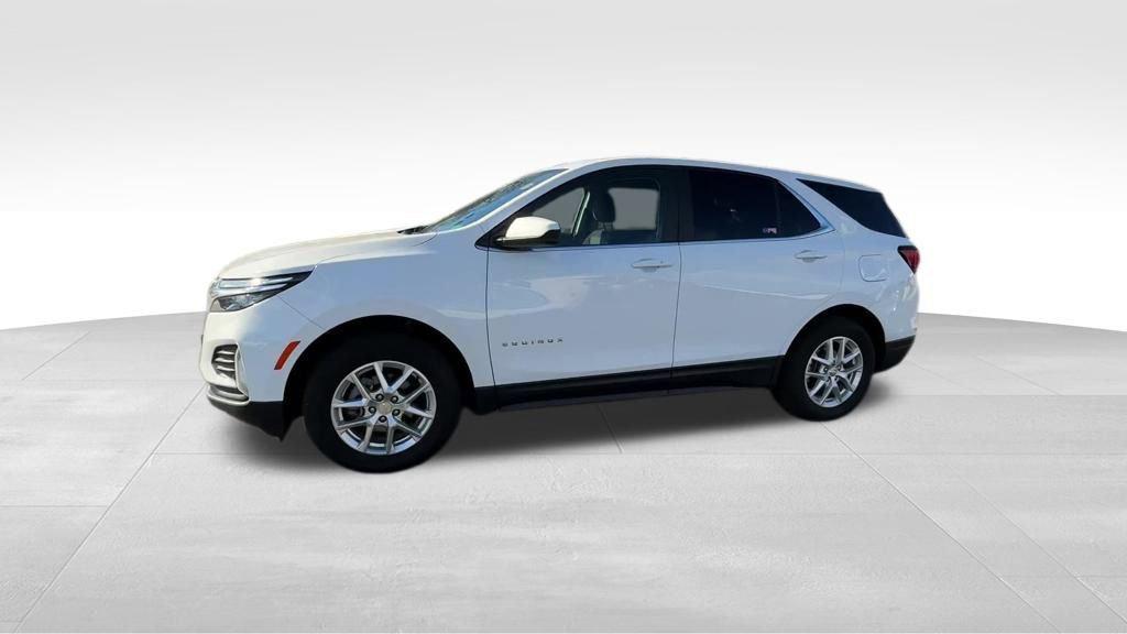used 2022 Chevrolet Equinox car, priced at $21,523