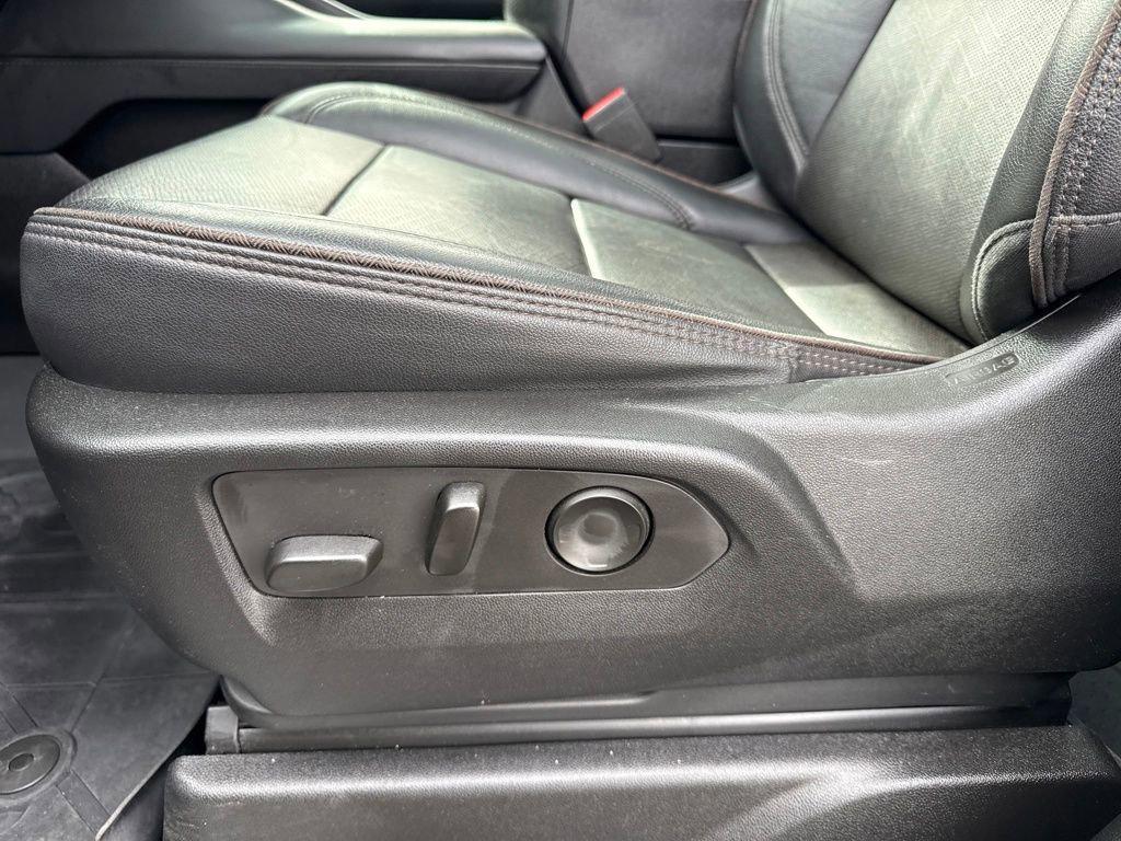 used 2023 Chevrolet Suburban car, priced at $62,995