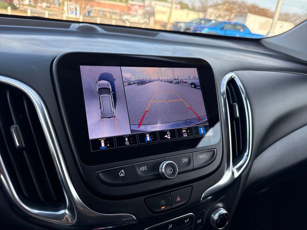 used 2022 Chevrolet Equinox car, priced at $19,990