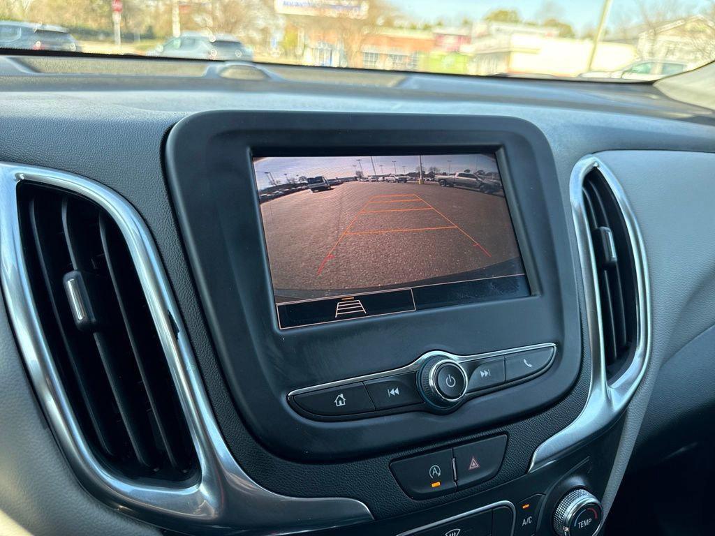 used 2024 Chevrolet Equinox car, priced at $21,988