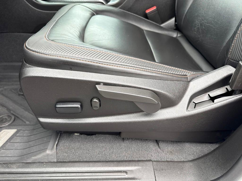 used 2022 GMC Canyon car, priced at $32,458