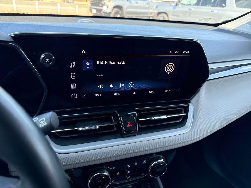 used 2024 Chevrolet TrailBlazer car, priced at $21,549