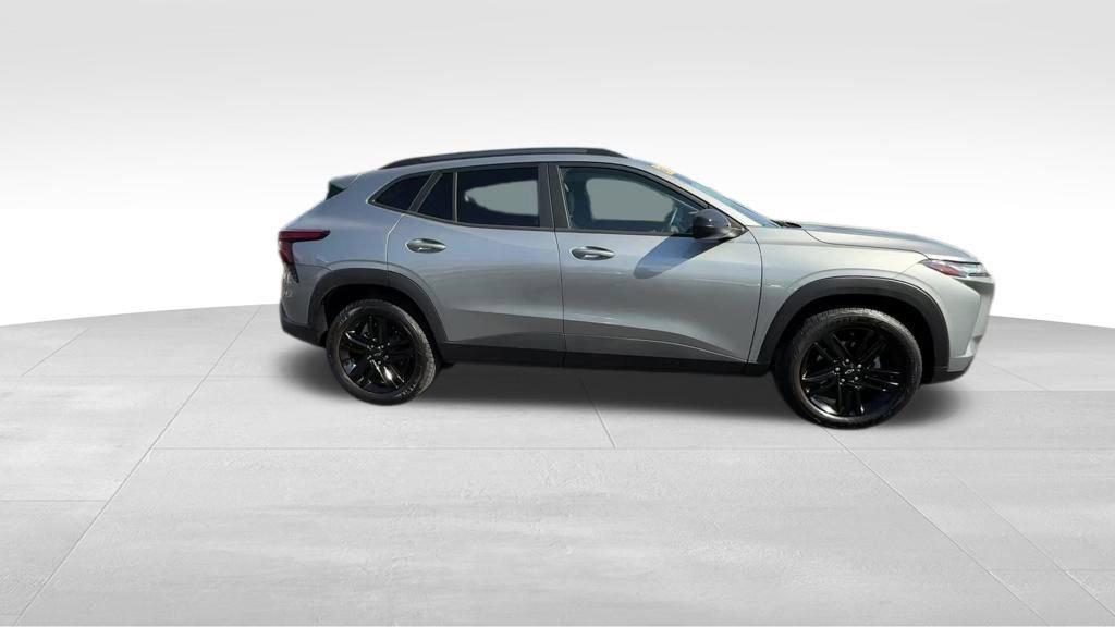 used 2026 Chevrolet Trax car, priced at $27,995